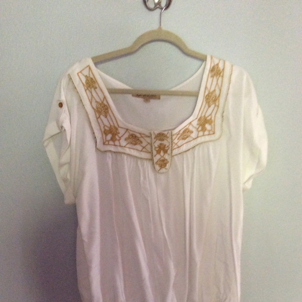 Democracy short sleeve blouse